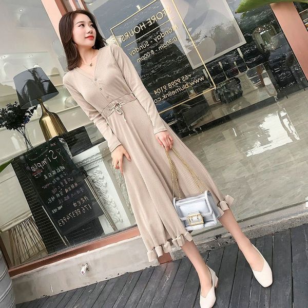 

2021 new women's v-neck slim , korean style, single button, long sleeve, low size, yarn, high waist, autumn 9sdv, Black;gray