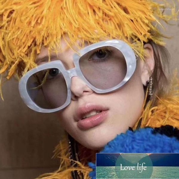 

sunglasses fashion design square women vintage rivet flower sequin frame gradient sun glasses for female uv4001 factory price expert design, White;black