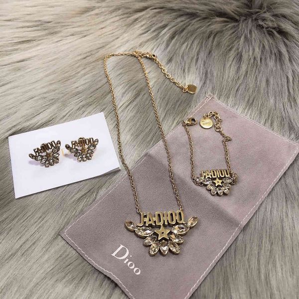 

21 new letter inlaid diamond earrings women's net red same fashion necklace bracelet set, Silver