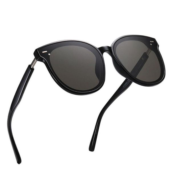 

sunglasses fashion sunshades are the same as, White;black