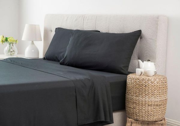 

bedding sets four-piece anti-slip protective cover for bed linen