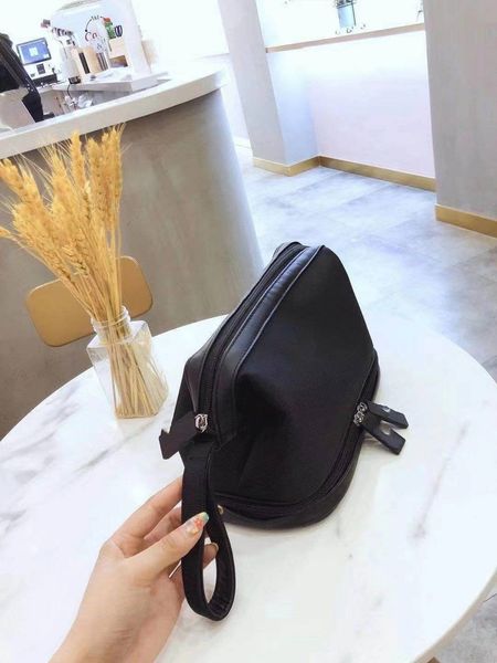 

men's and women's business wash bag travel portable dry wet separation waterproof storage double deck cosmetic bag for women gtjm
