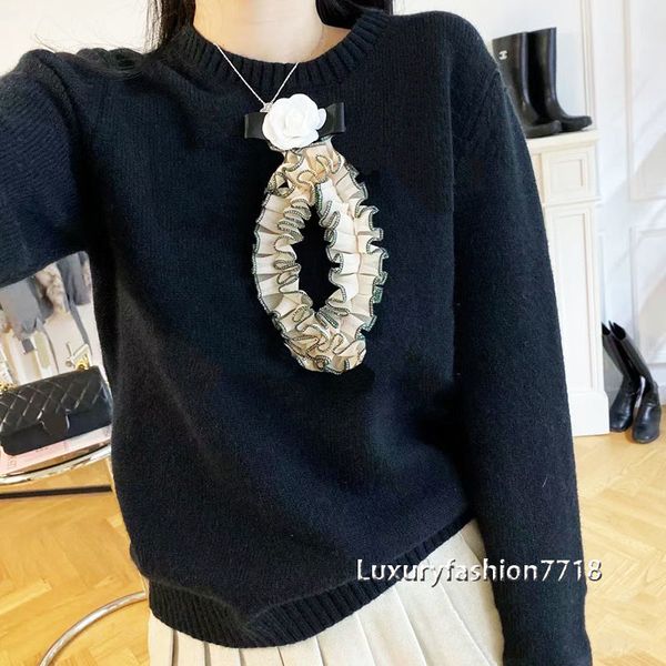 

women's sweaters high end fashion brand pullover sweater for women long sleeve around the neck flower application design woman knitted, White;black