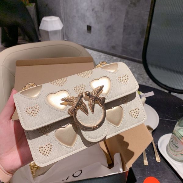 

women's luxurys hand bag s designers genuine leather love peach heart retro fashion bird swallow single shoulder messenger chain ircn