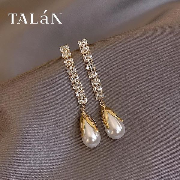 

hoop & huggie designer model stud crystal chain long high grade sense earrings female light luxury pearl ear nian style tide, Golden;silver