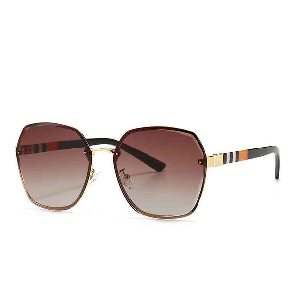 

new fashion big glasses frame, White;black