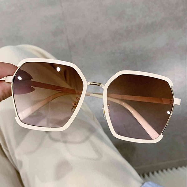 

glasses sunglasses anti ultraviolet fashion glasses sunglasses men's, White;black