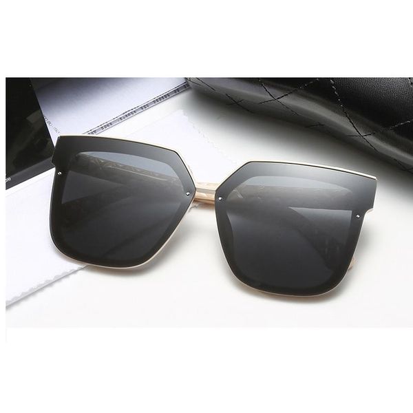 

sunglasses, White;black