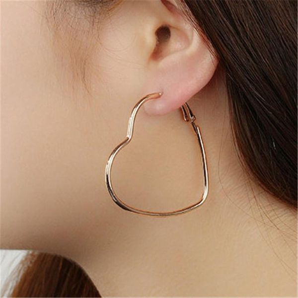 

hoop & huggie wukalo brand circle earring for woman vintage gold color korean statement big heart earrings accessories brincos, Golden;silver
