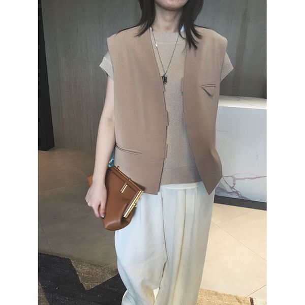 

2021 women's flat anti-z origami pocket side compartment silhouette overlay loose vt, Black;white