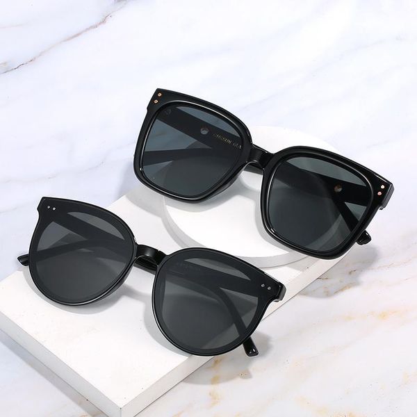 

men's classic sunglasses cat's eye metal frame glasses, White;black