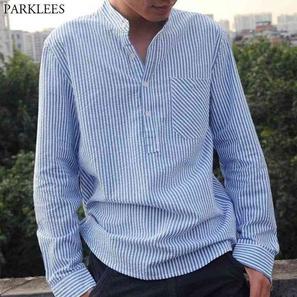 

men vertical stripe shirts long sleeve fashion leisure men dress shirt loose with pocket mens chemise homme camisas para hombre 210524, White;black