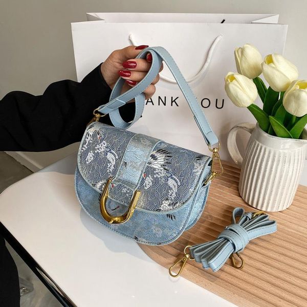 

shoulder bags 2021 classical embroidery messenger horseshoe buckle fashion female summer underarm