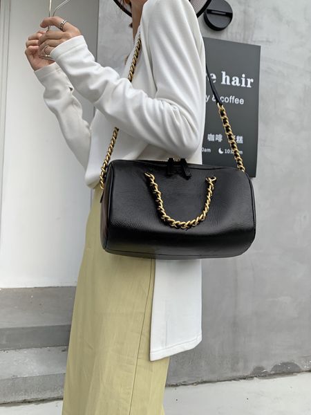 

counters pillow bags original calfskin handle super stylish and joker size 27-16 designers wholesale handbags luxury goods