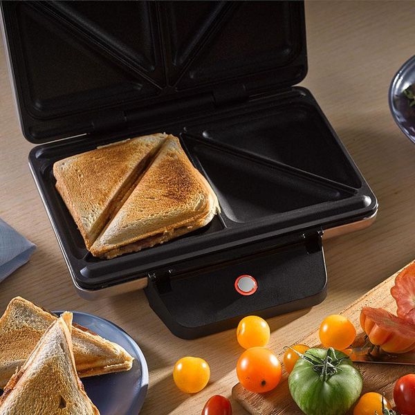 

simple operation sandwich machine, household breakfast continuous constant temperature, multi-function pressure toaster bread makers