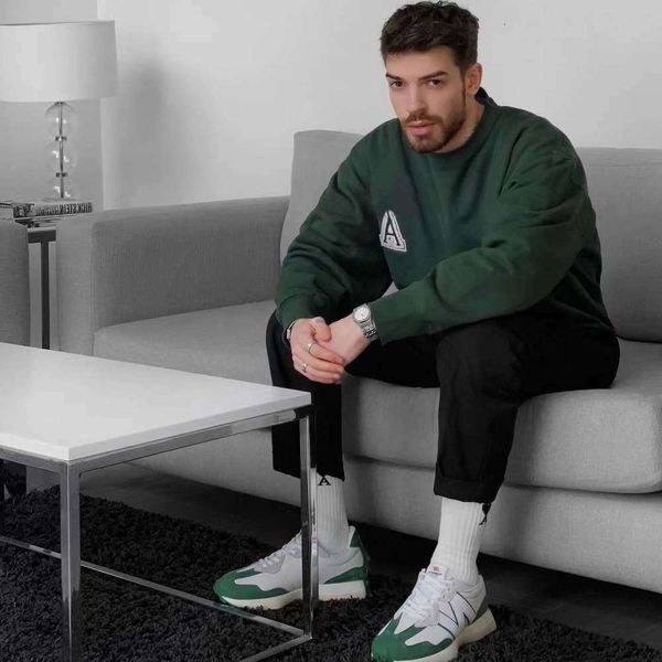 

european and american tide brand lovers love embroidery pure cotton pullover letters peach heart patch loose hoodies for men and women, Black