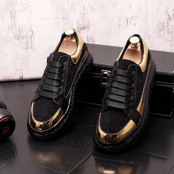 Designer de moda selvagem Homens de festas de festas de condução Sapatos de casamento preto diamante shinestones punk tênis casuais panos de tornozelo b89