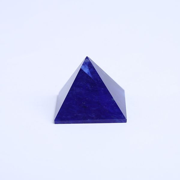Pyramidenfeinster großer blauer schmelzender Quarz-Pyramiden-Edelstein, 3,9 cm, geschnitzter Pyramidenkristall, Heilhandwerk