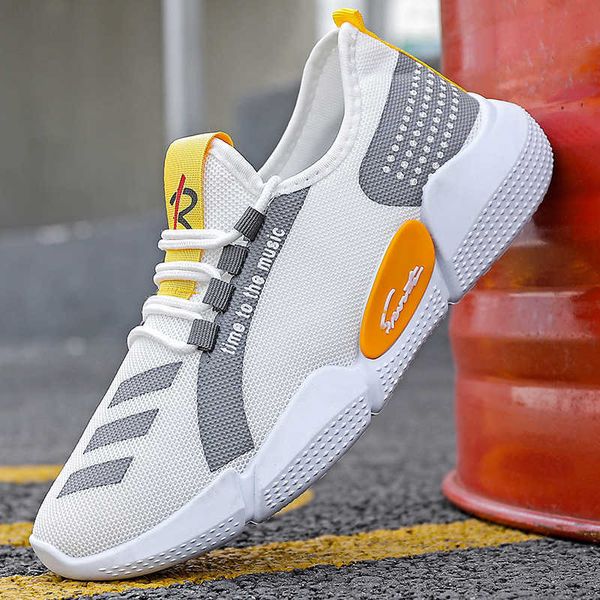 

running shoes 2021 new sports flying mesh leisure men's cloth trend light running shoes traniers sneakers