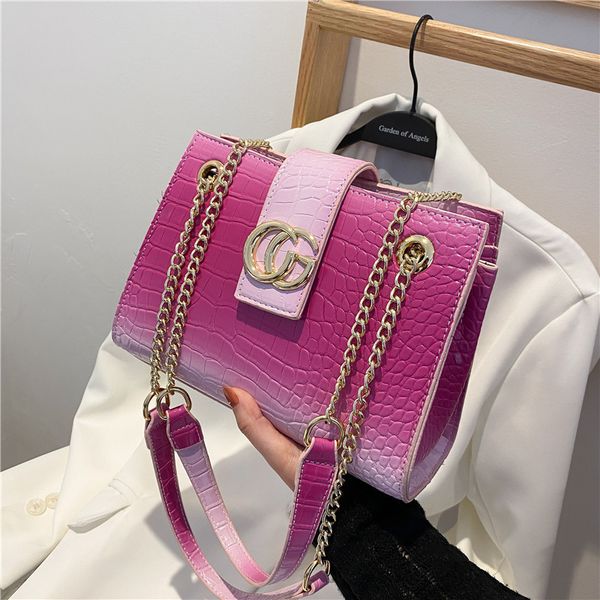 

2021 new color contrast chain shoulder korean fashion messenger simple large capacity handbag
