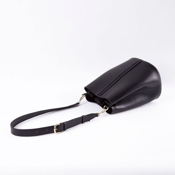 

2021 korean minority designer bucket bag plain grain cowhide single shoulder messenger large women, Black;red