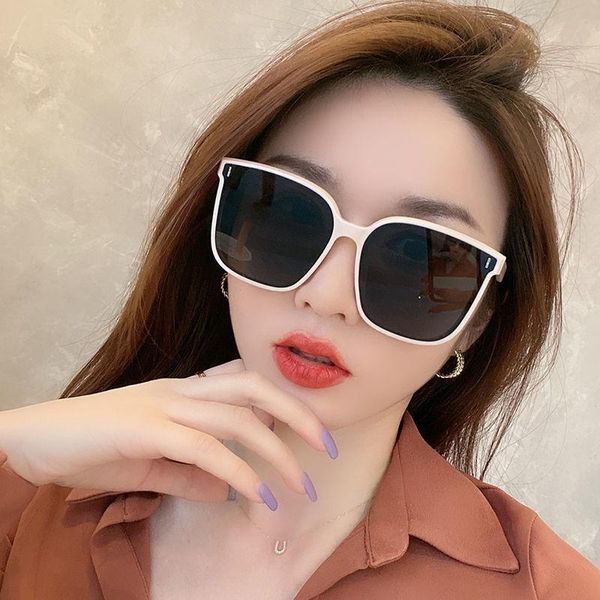 

sunglasses rivet square frame men women gray lens uv400 protection eyewear fashion design gafas de sol, White;black