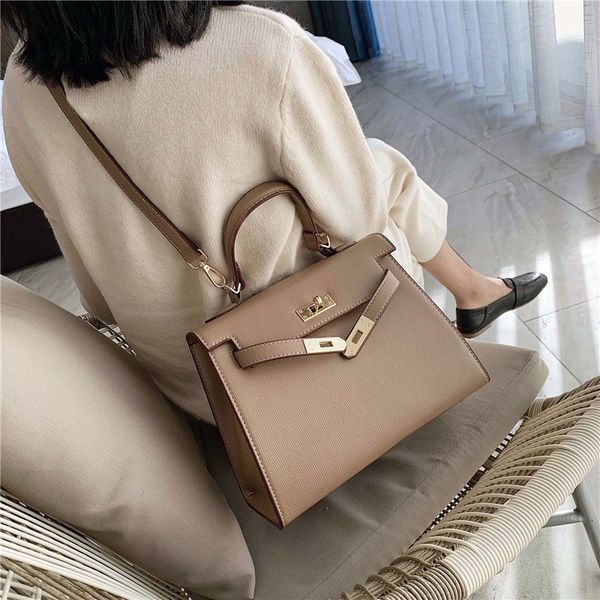 

70% off factory store kelly new lock bride's handbag one shoulder messenger bag