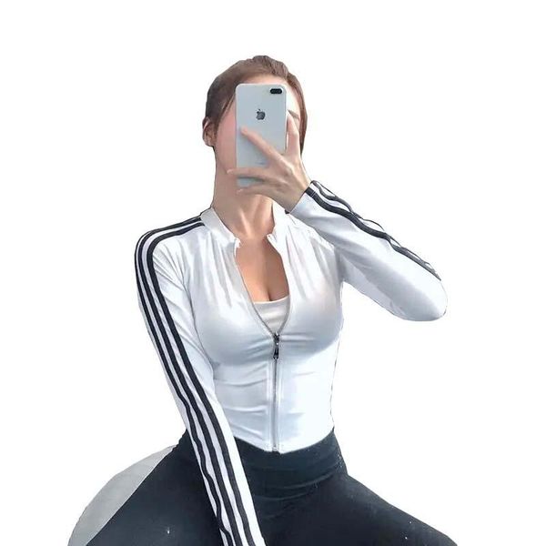 

yoga outfit sports coat autumn/winter wear women loose quick dry clothes gym professional running