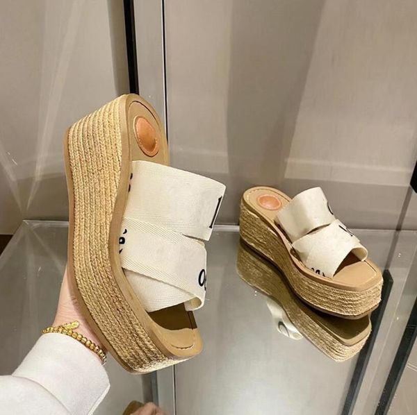 2021 Mulheres Plataforma Sliddes Sliddes Chinelos Woody Woody Mule em Lona Flat Flat Espadrille Fashion Summer Beach Heaving Heaving With Box 292