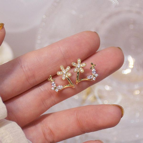 

romantic butterfly flowers earrings for women r luxury jewelry micro inlaid zircon s925 needle party stud, Golden;silver
