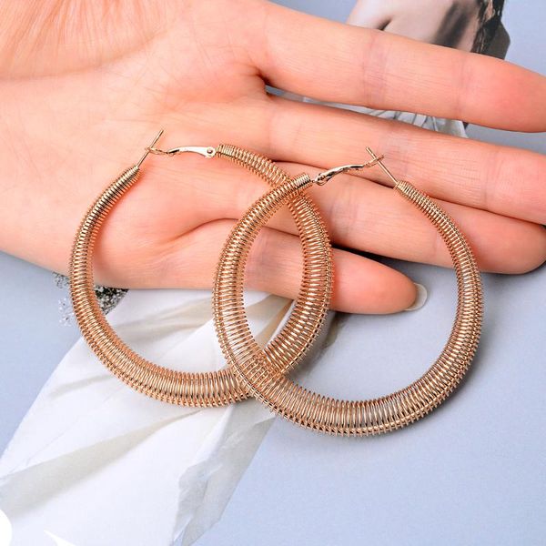

punk gold color round hoop spiral earrings for women exaggerated metal big ring circle jewelry gifts & huggie, Golden;silver