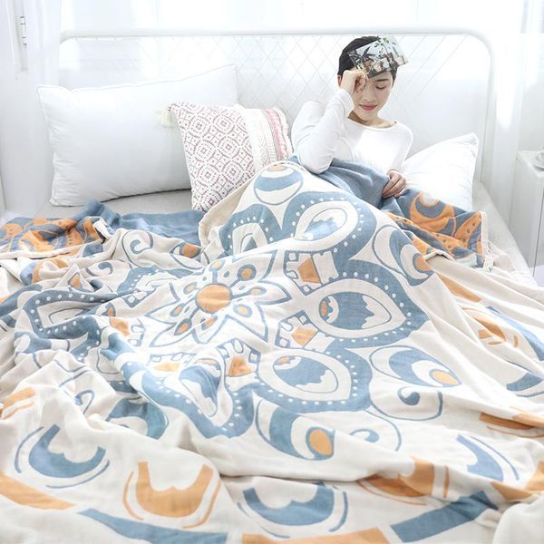 

blankets comfortable four-layer towel quilt in summer, high-end soft quilt, single or double cotton blanket, cool summer