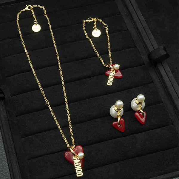 

70% off new necklace, female letter red love pearl earring set, Golden;silver