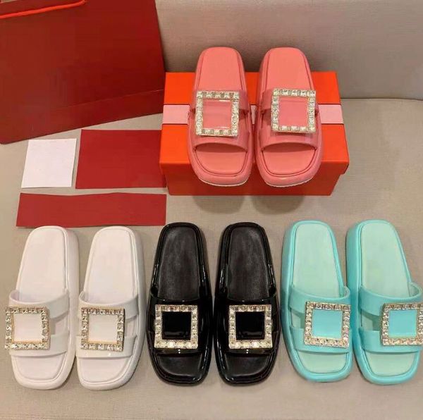 

latest classic fashion luxury quality woman sandals and slippers wear-resistant a nd non-slip all-match spring summer series four colors are, Black