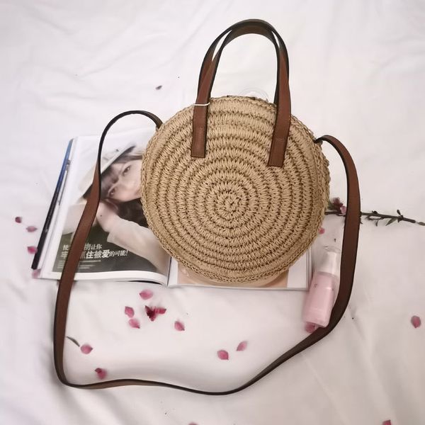 

rattan capacity designer wicker 2021 hand woven fashion versatile round bag, Black;red