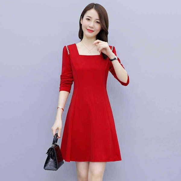 

luxury dress autumn and winter 2022 french square collar with diamond waist showing thin large women's long sleeved dresses, Black;gray