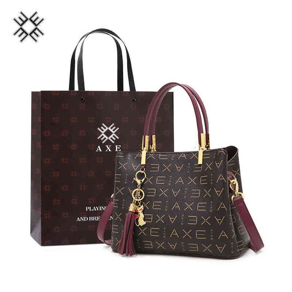 

handbag women's bag 2021 fashion versatile high capacity middle aged mother's tote atmosphere, Black;red