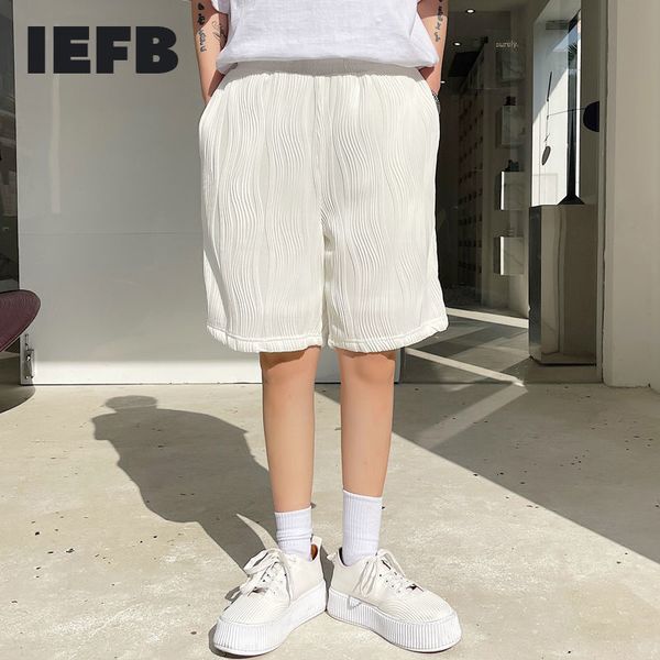 

iefb summer men's running shorts striped jacquard fabric elastic waist white shorts men's casual shorts pant leg short men 210524, White;black