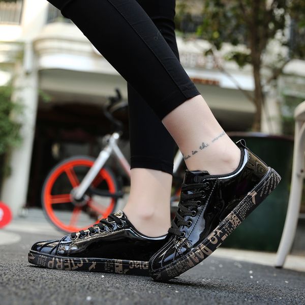 

fashion women mens casual running shoes student outdoor sports sneakers patent leather glossy black golden silver size 36-46 code 54-558