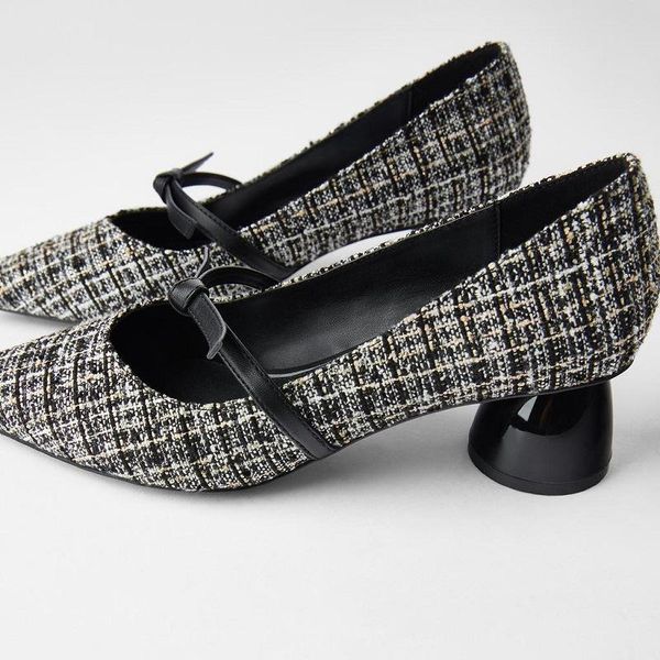 

women's shoes black small fragrant high heels thick heel commuter single dress