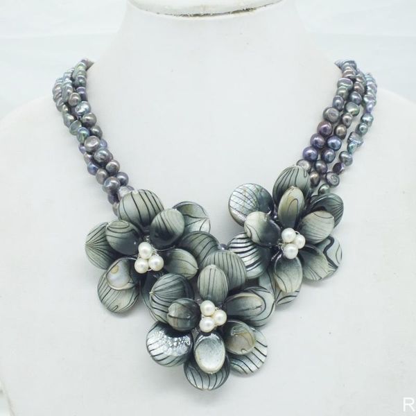 

freshwater pearl / shell flower necklace 20" chokers, Golden;silver