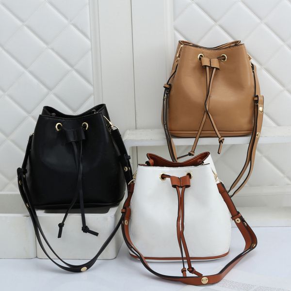 

women fashion bags drawstring solid color printing pu tassel plain letter luxury brand design strapping 20cm small brown leather metal daily