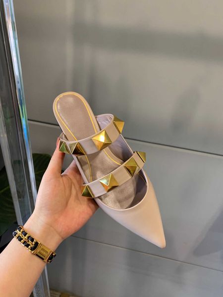 

2021 designer sandals women sandals outdoor slippers two belt half tow shoes summer leather slippers flat heel slippers size, Black