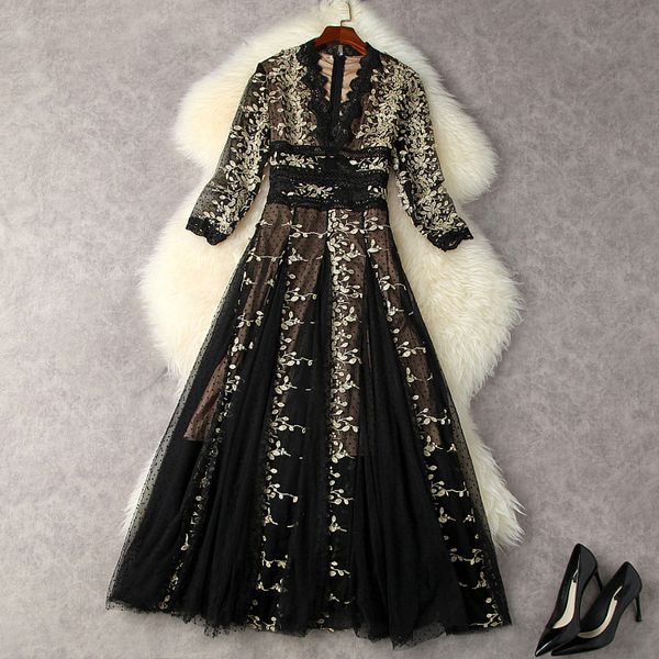

2021 summer fall 3/4 sleeve v neck black retro polka dot tulle floral embroidery panelled long maxi a-line dress elegant casual dresses 21q2, Black;gray