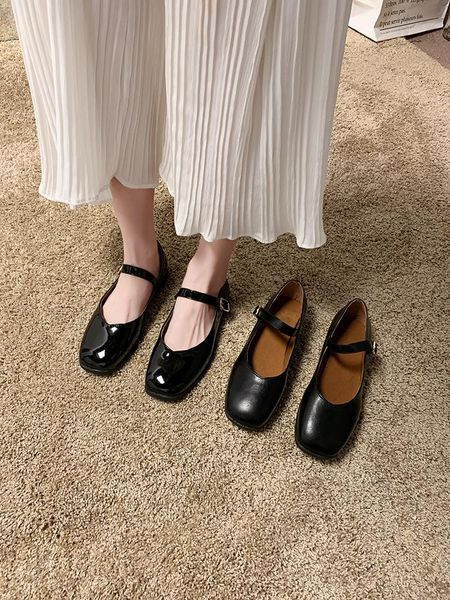 

in the spring of mary jane shoes joker retro leather sandals, Black