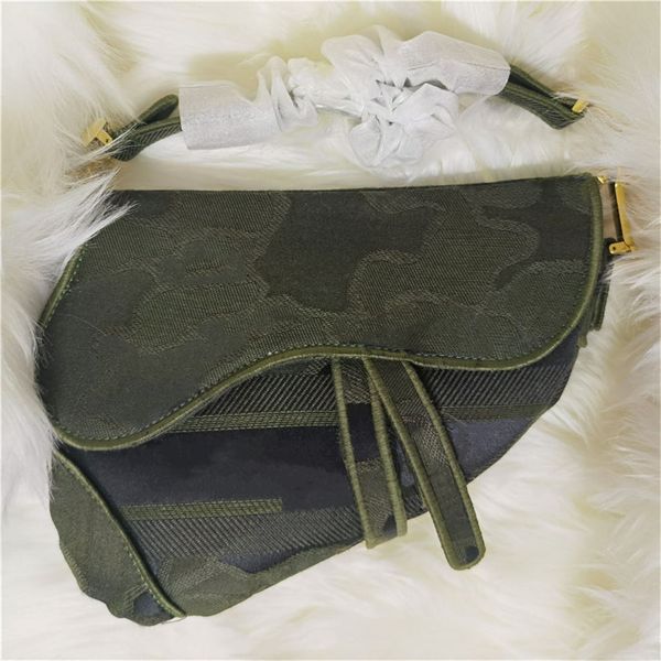 

2021 leather saddle bags ladies retro messenger handbag star celebrity inspiration embroidery shoulder bag crossboy