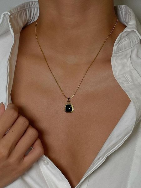 

chokers timeless wonder titanium faux pearl snake chains charm necklace for women designer jewelry gothic boho party kpop ins egirl 6872, Golden;silver