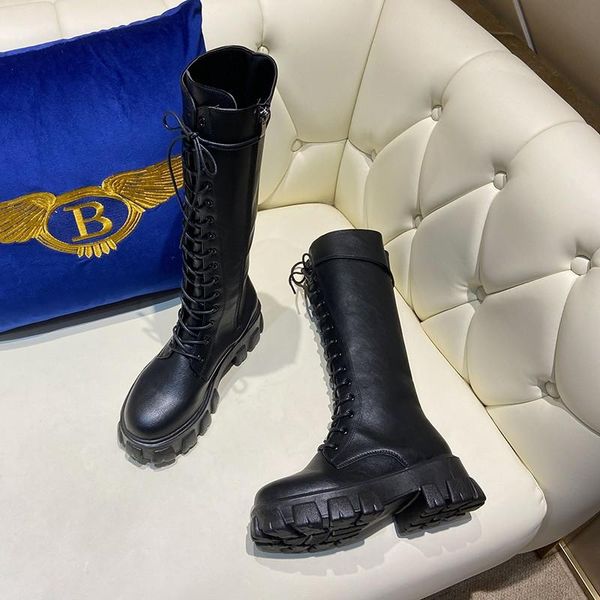 

boots 2021 autumn and winter couple fashion shoes female thick-soled casual large size net red botas de mujer, Black