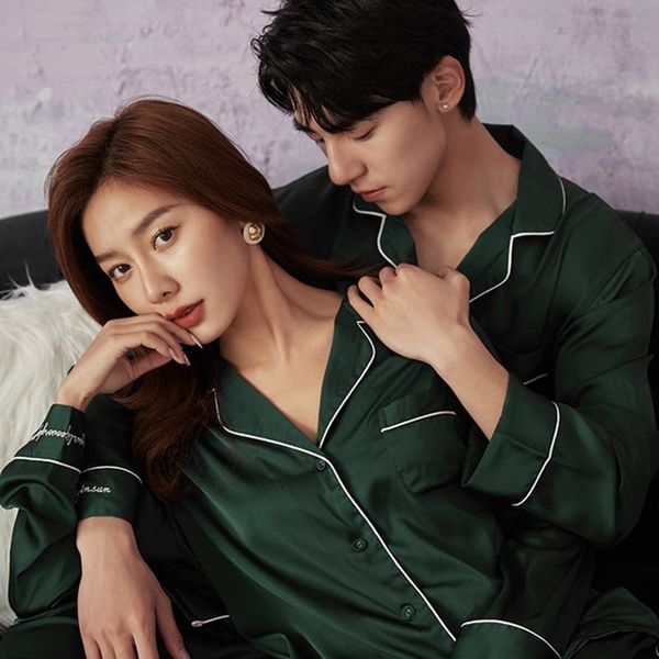 

women's sleepwear lovers simple style turn-down collar pajamas set men women couples full sleeve+pants 2pcs silk satin for spring, Black;red
