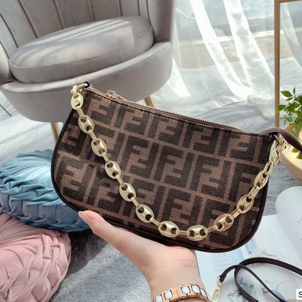 

/ fend messenger chaolaohua female mini underarm mami mahjong bag one shoulder designer bags